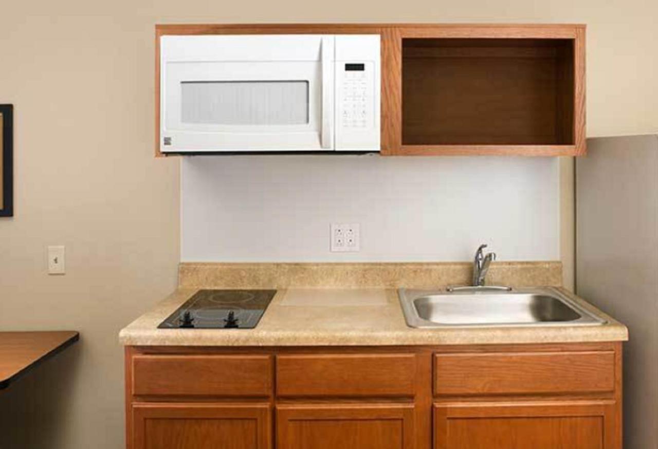Woodspring Suites Dallas 락월 외부 사진