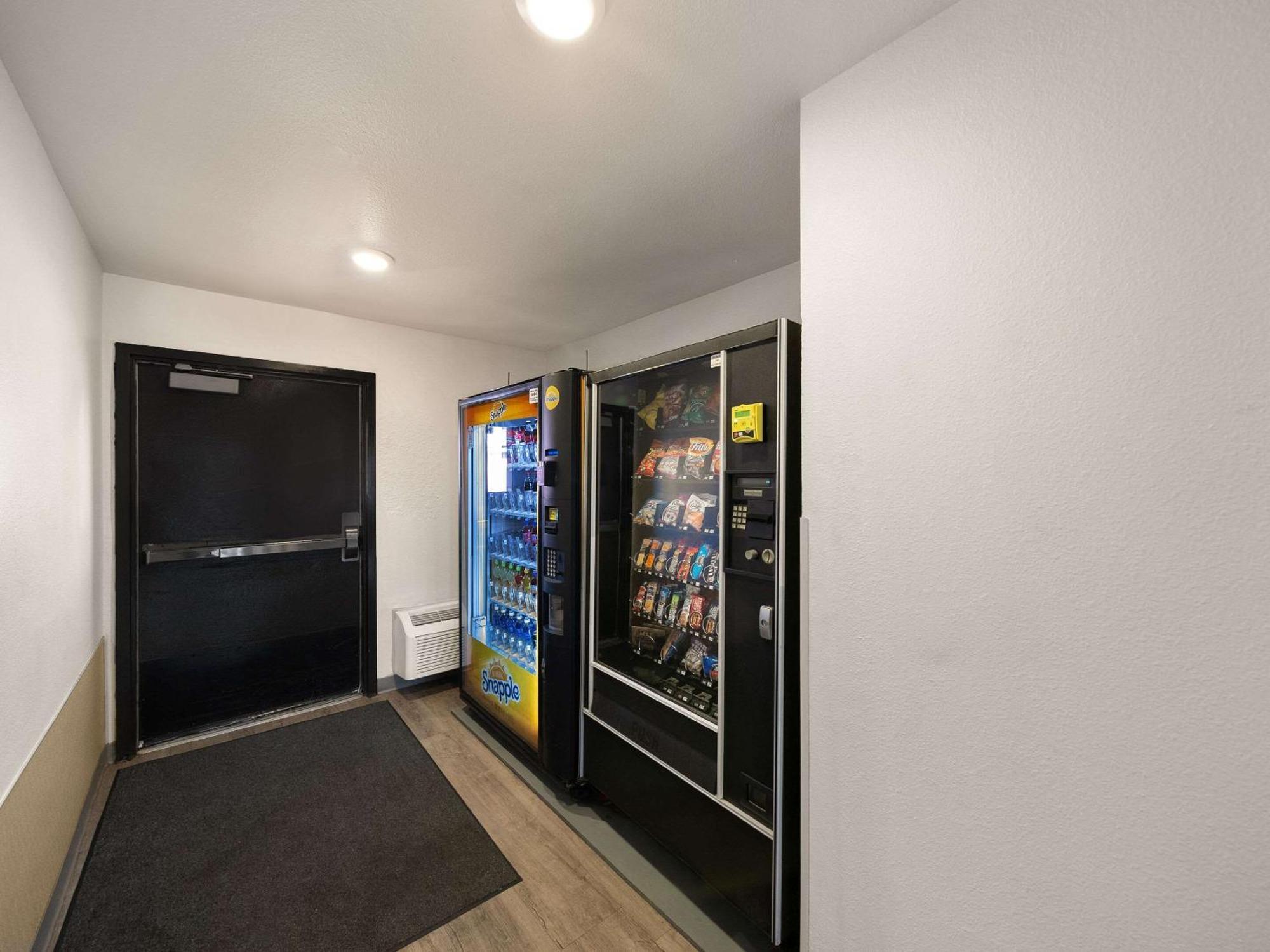 Woodspring Suites Dallas 락월 외부 사진